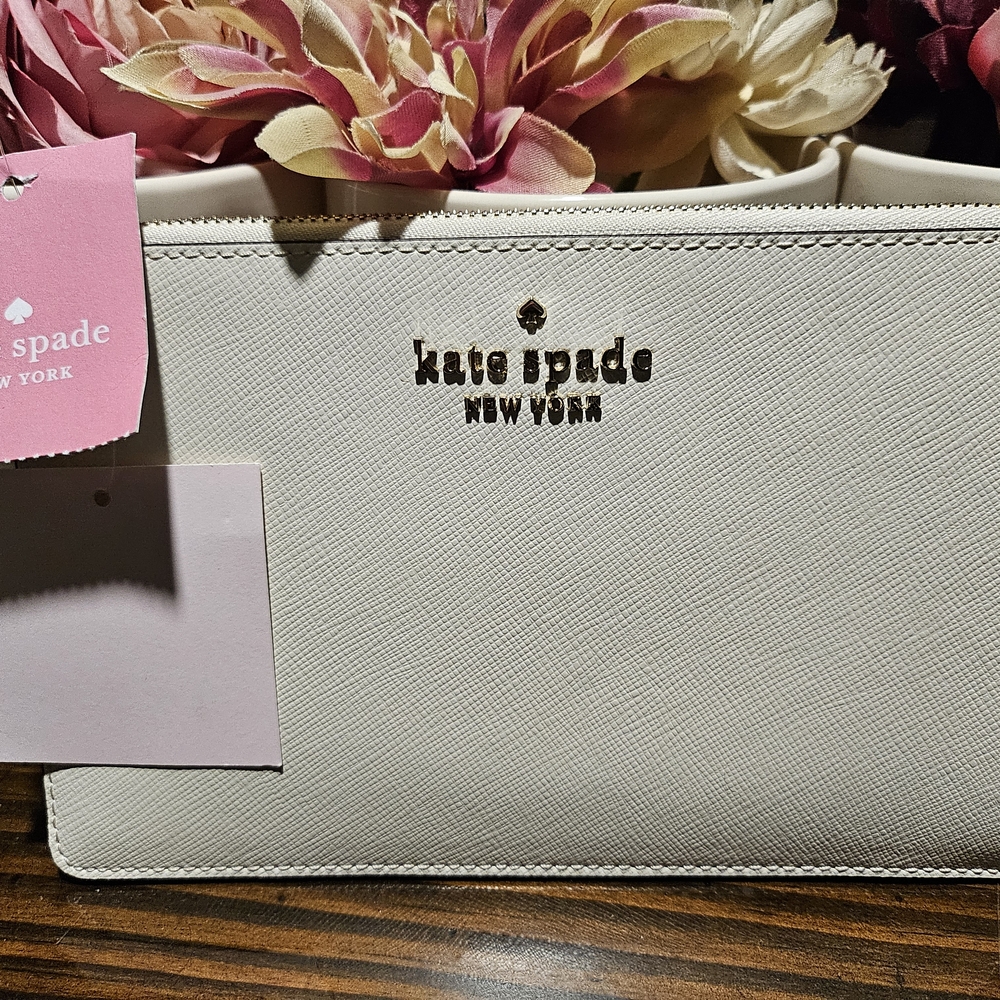 kate spade Ivory Wristlet